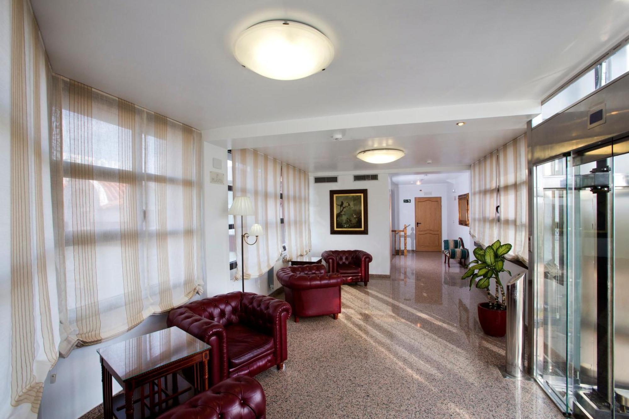 Hotel Marivella Calatayud Luaran gambar