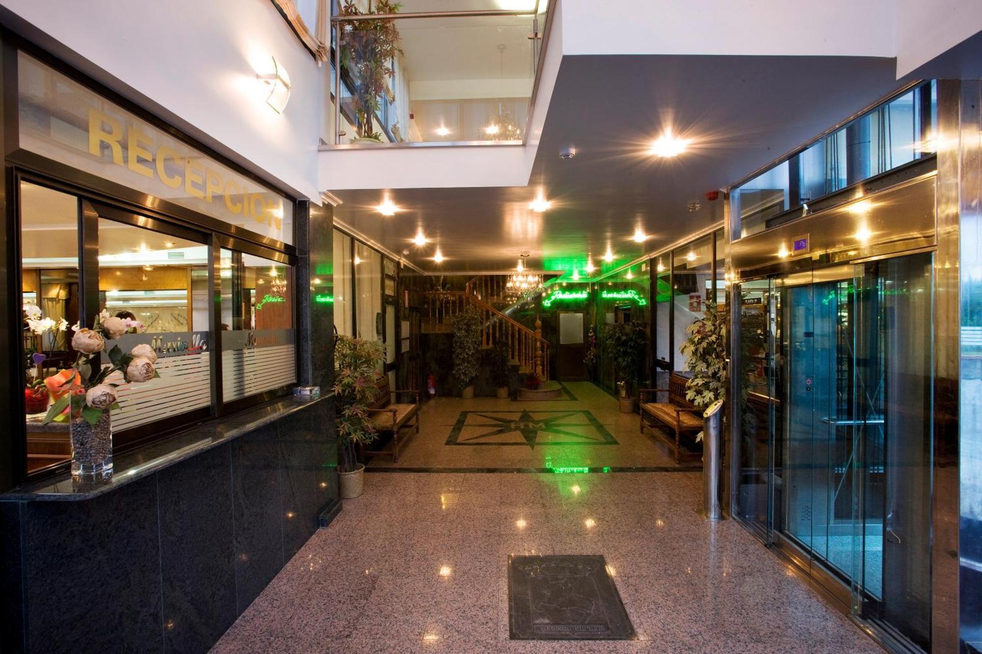 Hotel Marivella Calatayud Luaran gambar